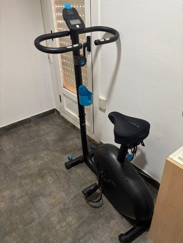 Bicicleta Estática Negra