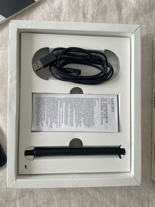 Wacom Intuos Small CTL-4100K-S Tableta Gráfica