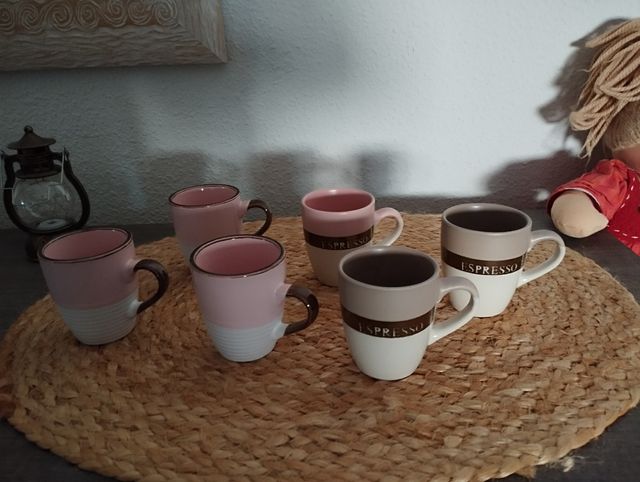 Tazas de café colores combinados