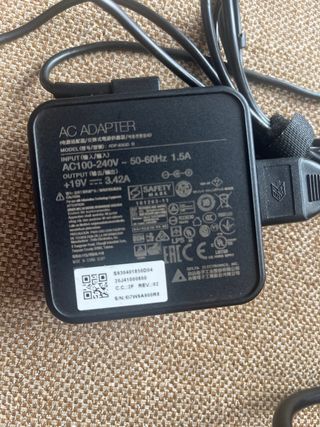 Cargador MSI portátil 