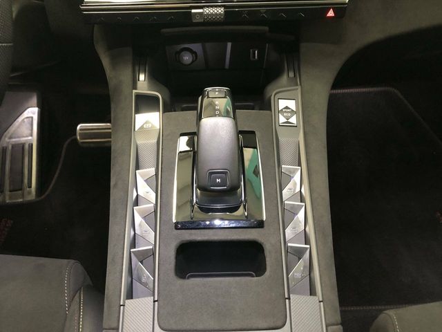 DS DS 7  BlueHDi DE 96kW (130CV) AT. PERF.LINE Performance Line