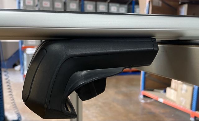 Baúl de techo Bermude 300 - 385L
Barras de techo