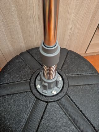 Saco de boxeo Outshock con guantes