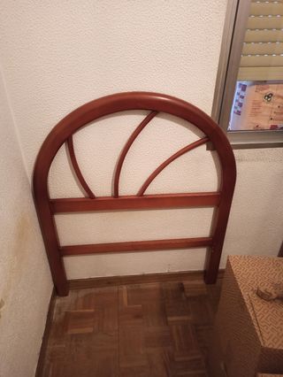 2 cabeceros de madera