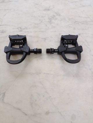 Pedales R76 bicicleta de carretera