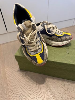 Zapatillas Gucci Beige y Azul