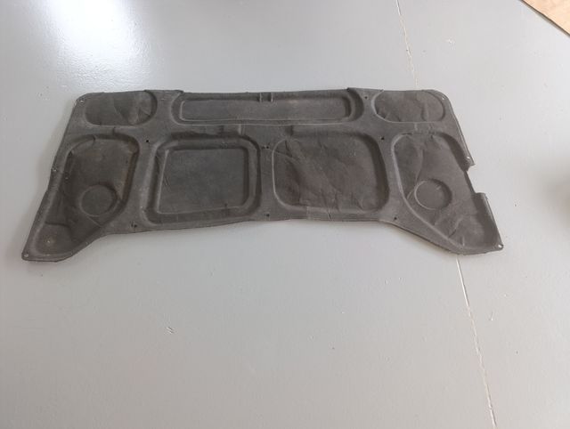 Aislante Capot Lancia Delta Integrale