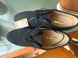 Zapato de plataforma con esparto