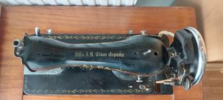 Máquina de coser Alfa S.A. Eibar España