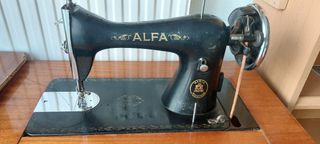 Máquina de coser Alfa S.A. Eibar España
