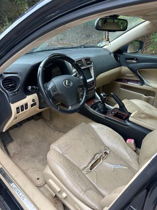 Lexus IS 2006