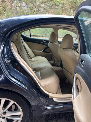 Lexus IS 2006