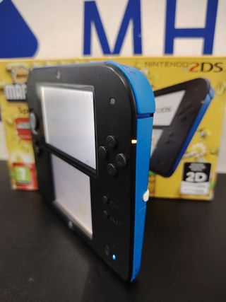 Nintendo 2DS Azul Negra
 1 Año Garantía 