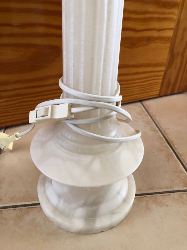 Lámpara de piedra alabastro