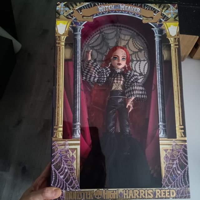 Monster High x Harris Reed - Witch Weaver