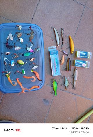 Vinilos y señuelos de pesca