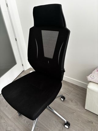 Silla de oficina giratoria regulable