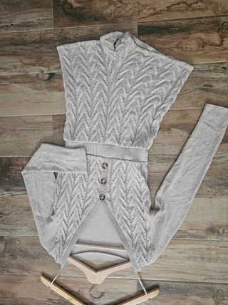 Mono beige tejido