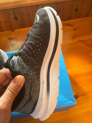 Zapatillas Hoka Negras
