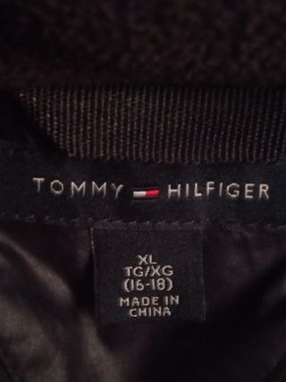 Chaqueta Tommy Hilfiger niño negra 