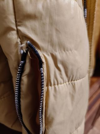 Anorak Bershka amarillo mujer talla XS