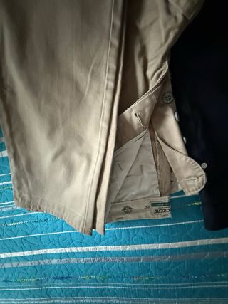 Lote de 2 pantalones beige y negro