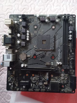 Base ASRock B550M-HDV