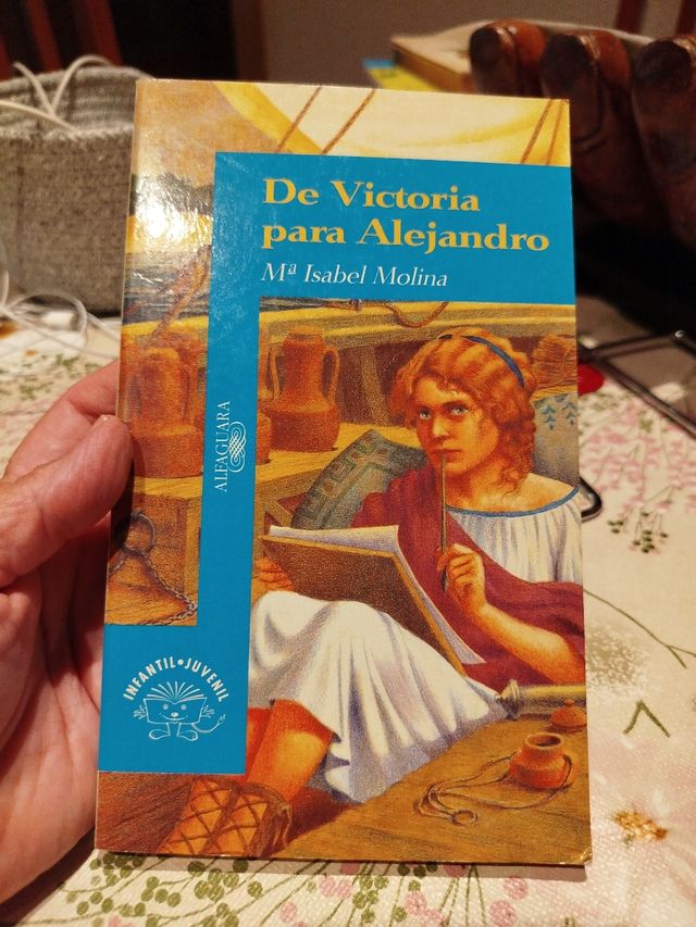 De Victoria Para Alejandro/from Victoria for Al...