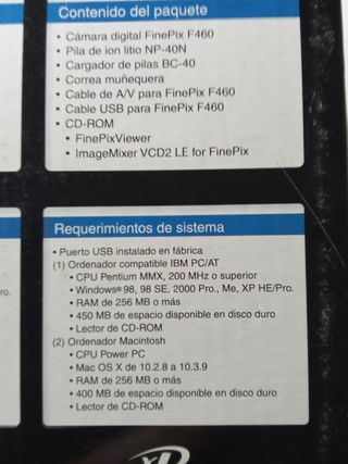 Cámara Digital Fujifilm FinePix F460 Plata