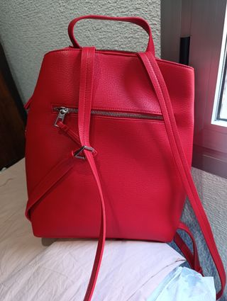 Mochila Desigual Roja Grande con Tachuelas