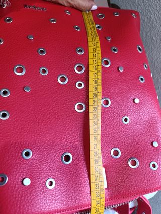 Mochila Desigual Roja Grande con Tachuelas