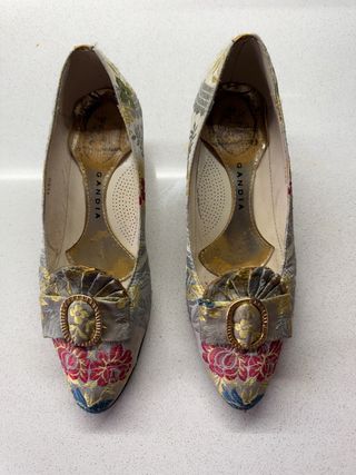 Zapatos fallera seda Garín parece 39/40