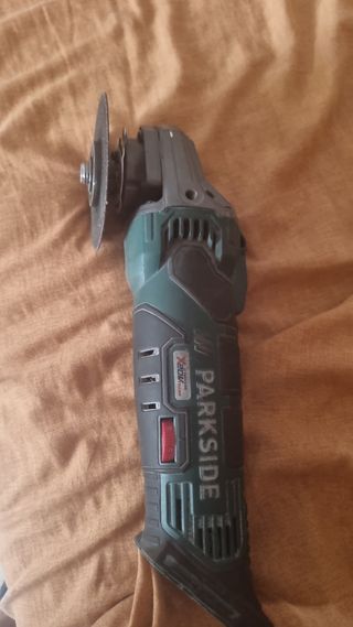 Radial a batería Parkside