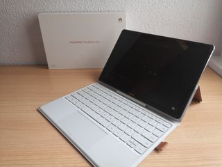 Huawei MediaPad M5 4/32GB + Teclado