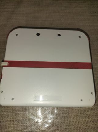 Nintendo 2DS Bianco/Rosso