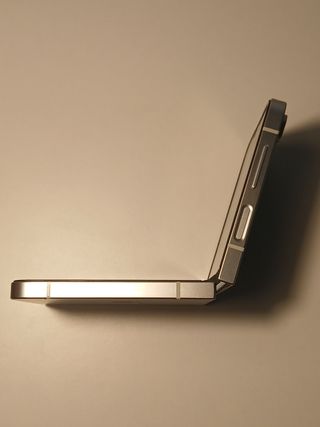 Samsung Galaxy Z Flip 6