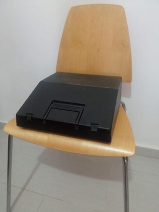 Máquina de escribir Olivetti Lettera 10