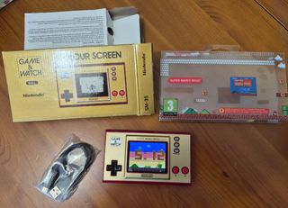 Nintendo Game & Watch Super Mario Bros. Dorado