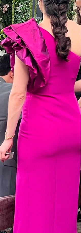 Vestido de fiesta rosa de un hombro