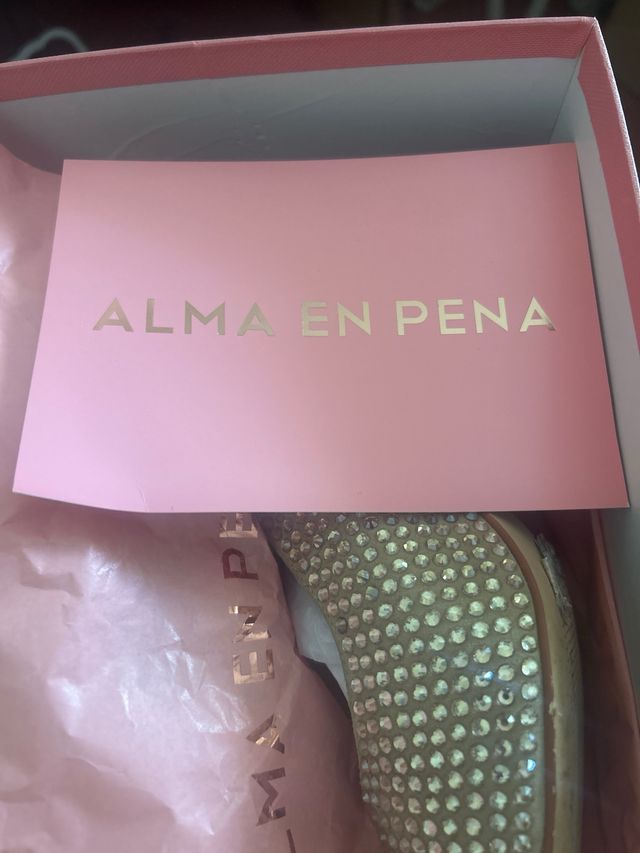 Zapatos de fiesta dorados ALMA EN PENA