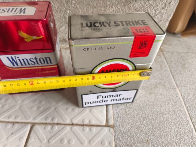 Latas de Colección Winston y Lucky Strike