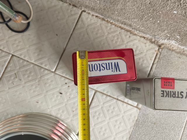 Latas de Colección Winston y Lucky Strike