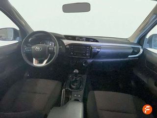 Toyota Hilux 2.5 D-4D Cabina Doble GX - 4P