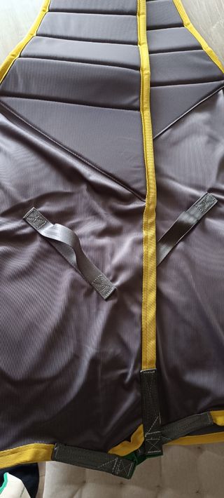 Arnés universal Invacare acolchado, para grúa.