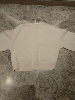 Sudadera corta H&M niña beige