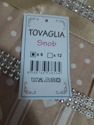 Tovaglia 6 persone beige con cuori e strass