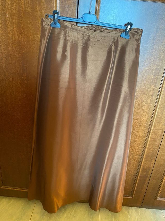 Completo fatto a mano tessuto prezioso