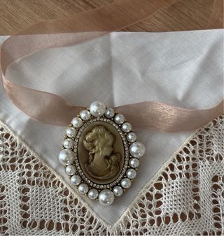 Colgante Camafeo Perlas y Cristales