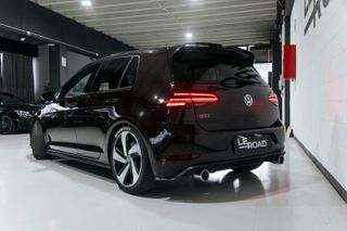 Volkswagen Golf GTI Performance Rubí 245cv 2018