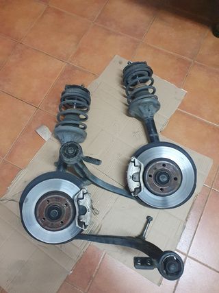 Kit Suspensión y Frenos BMW E30 4 tornillos.